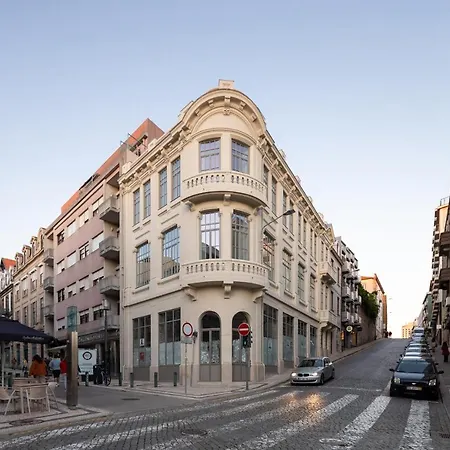 Tripas-Coracao,Luxury Corner Apartments In Santa Catarina, Balcony & City Views Porto